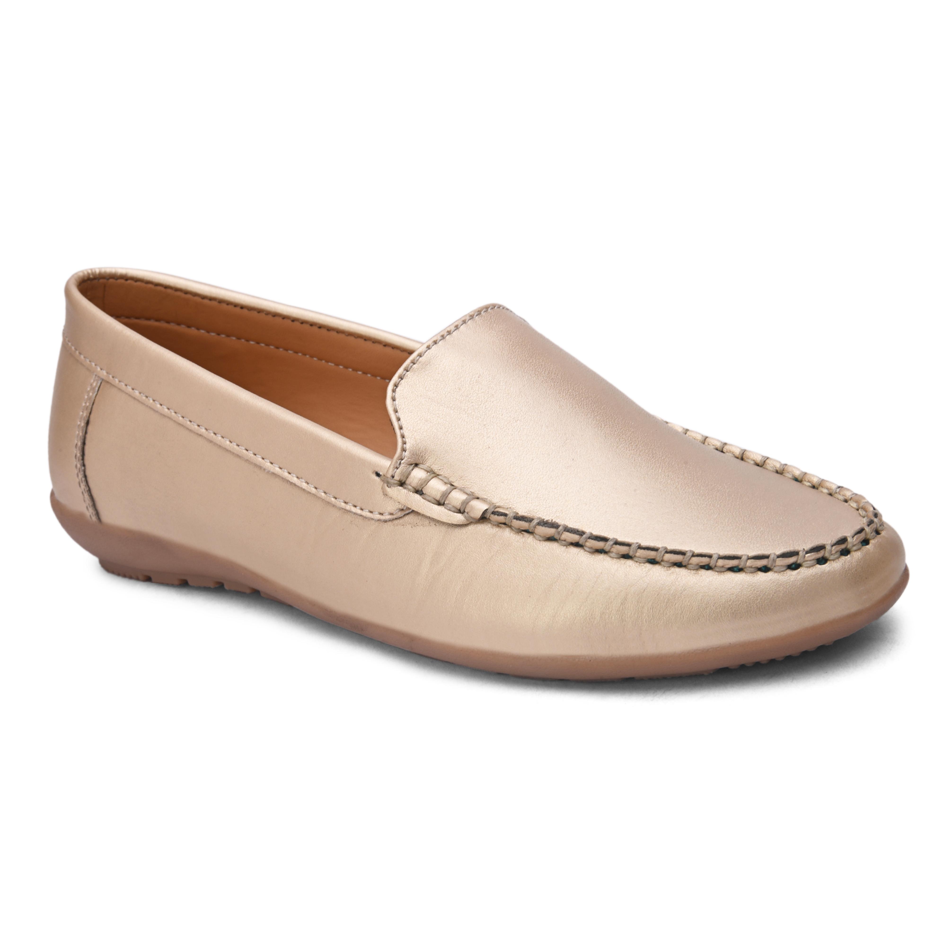 Briskers Solid Loafers for womens