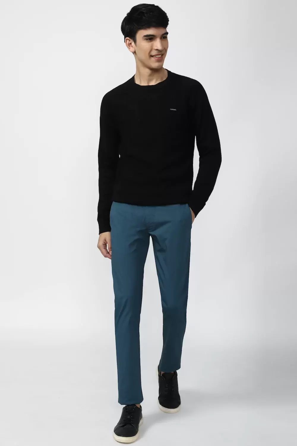Buy Men Black Solid Regular Fit Casual Trousers Online - 659086 | Peter  England