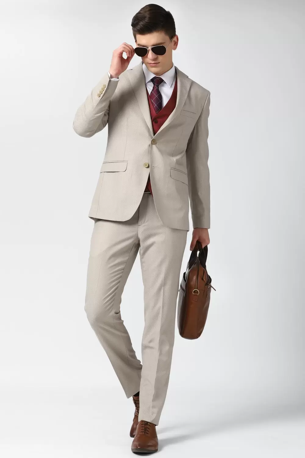 Peter England  Men Beige Textured Slim Fit Wedding Three Piece Suit