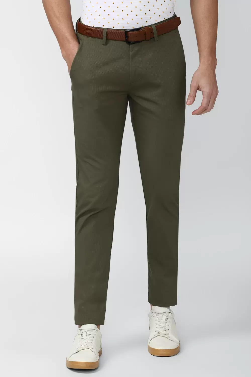 Peter England e Men Olive Solid Super Slim Fit Casual Trousers