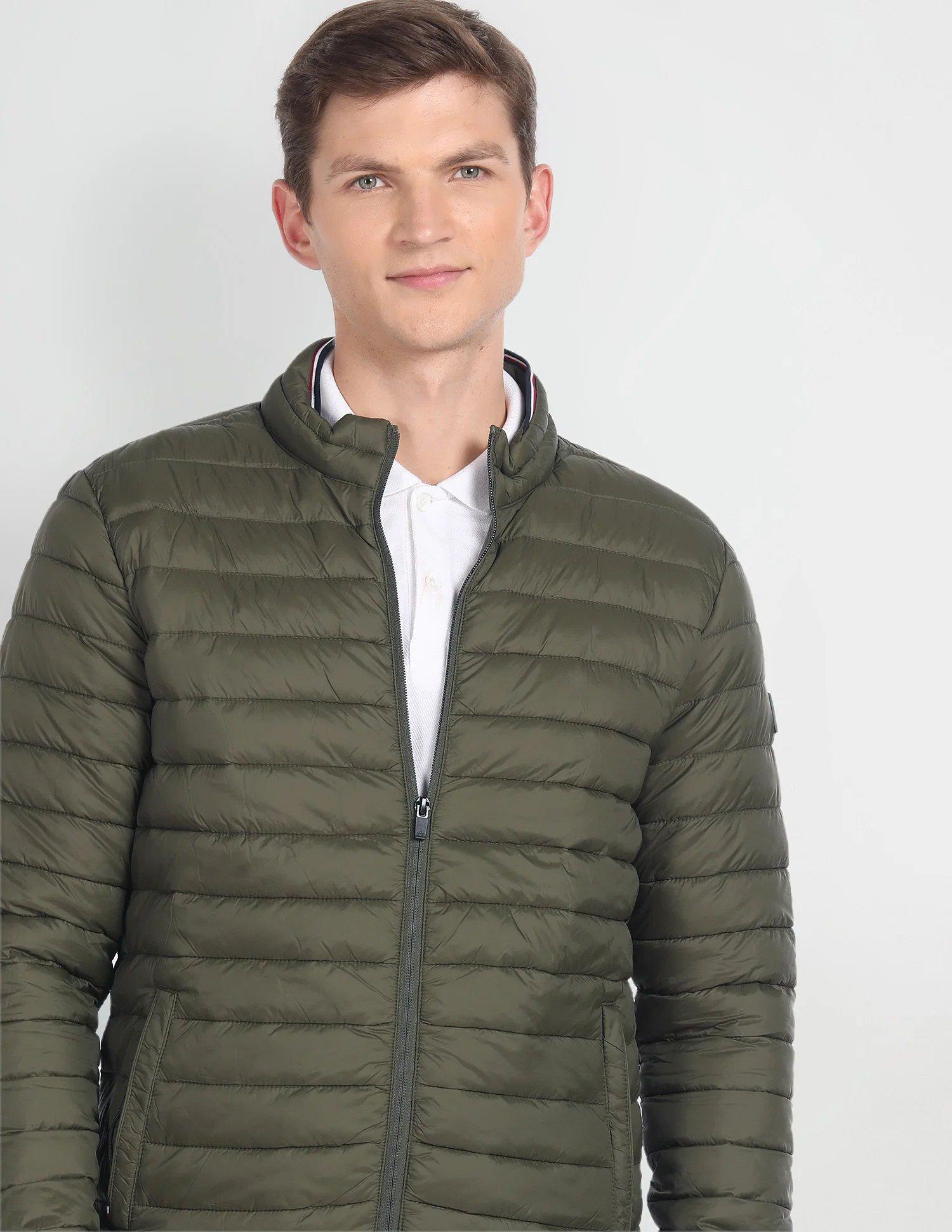 Lightweight Quilted Packable Jacket In Olive