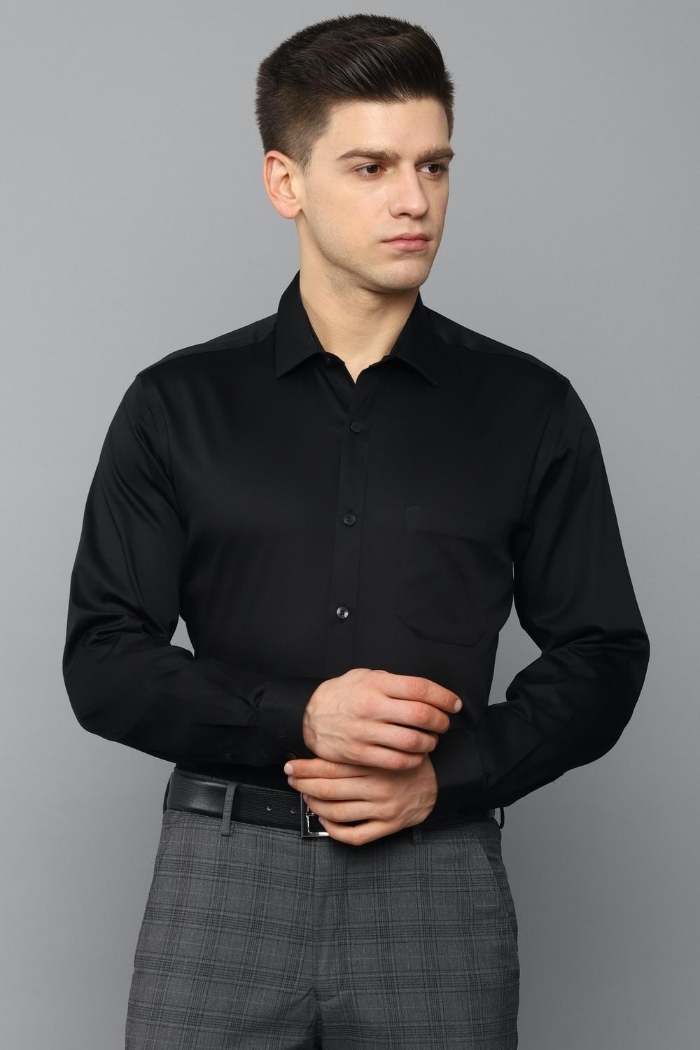 Men Black Slim Fit Solid Full Sleeves Formal Shirt