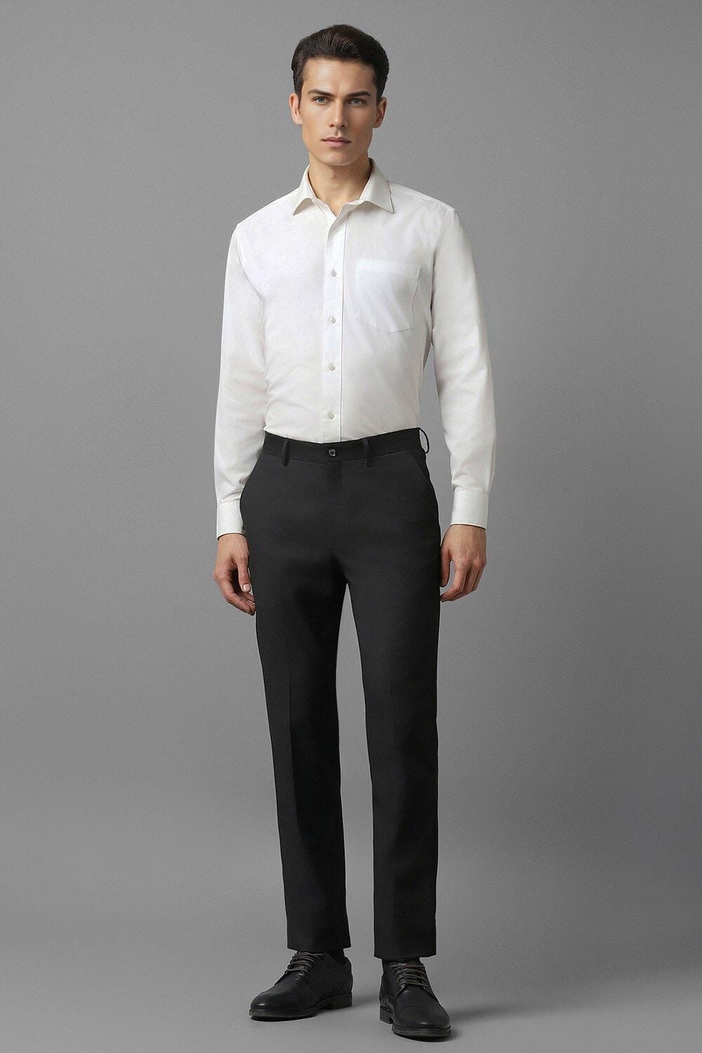 Black Slim Fit Solid Flat Front Formal Trousers For Men